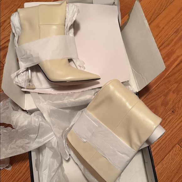 Nine West Talya women's leather knee-high boots. - Picture 8 of 8